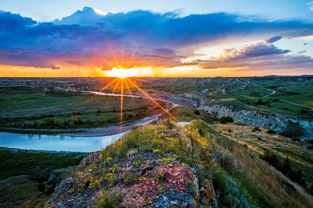 Sunset over the Little Missouri River from Wind Canyon.